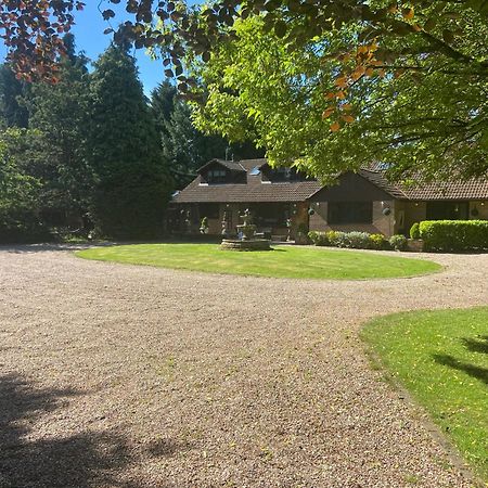 Barncroft Luxury Bed & Breakfast Solihull Bagian luar foto