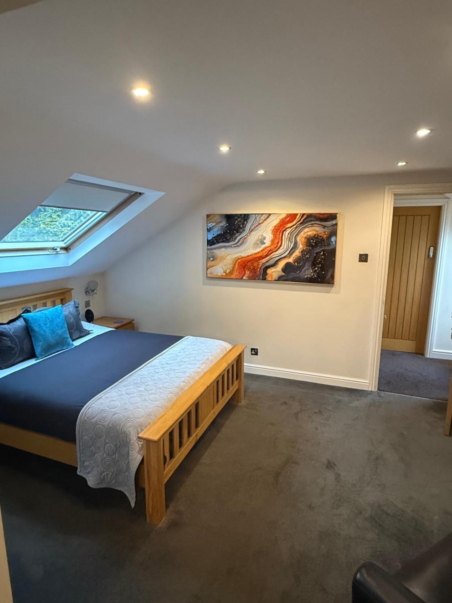 Barncroft Luxury Bed & Breakfast Solihull Bagian luar foto