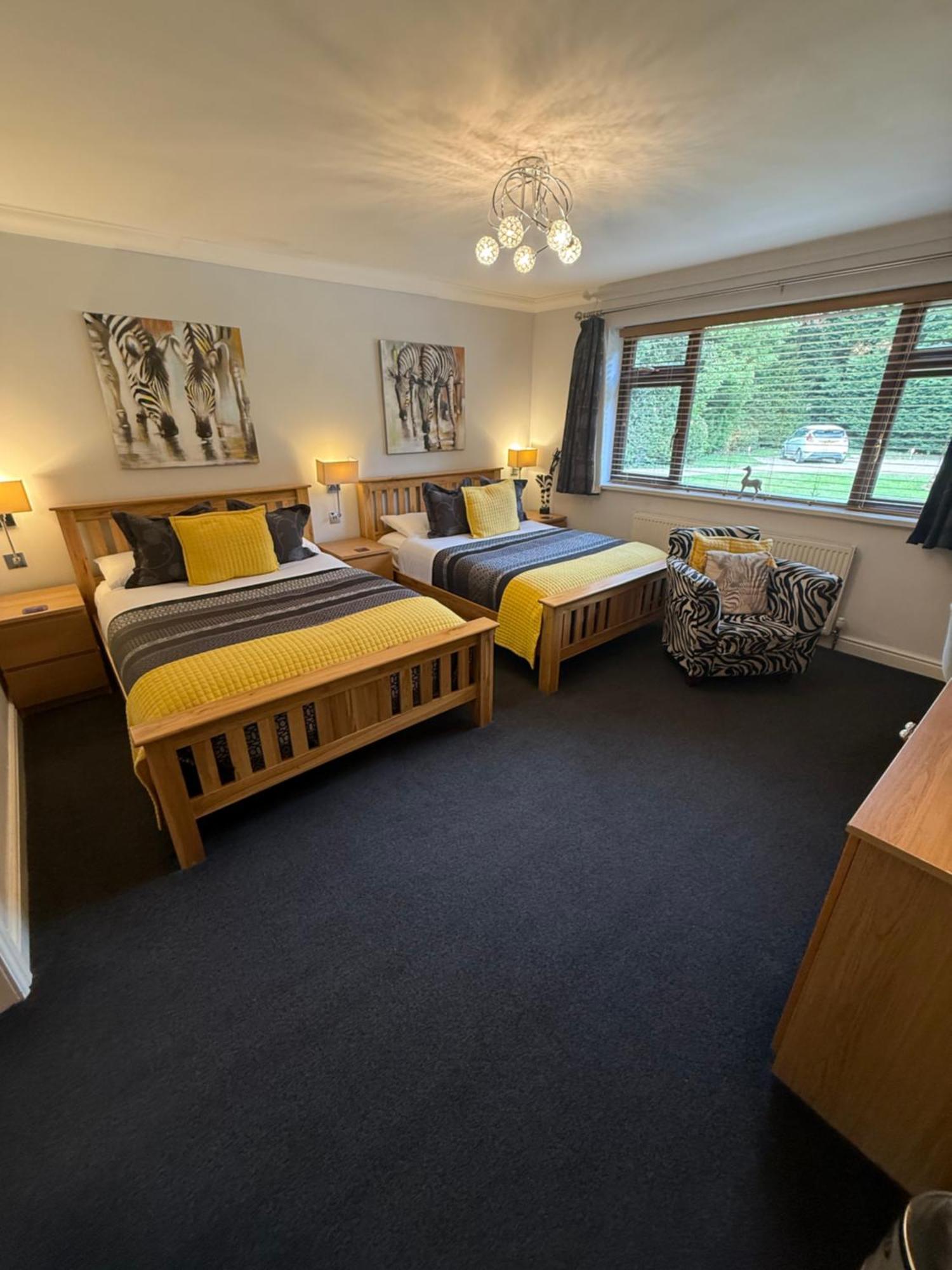 Barncroft Luxury Bed & Breakfast Solihull Bagian luar foto