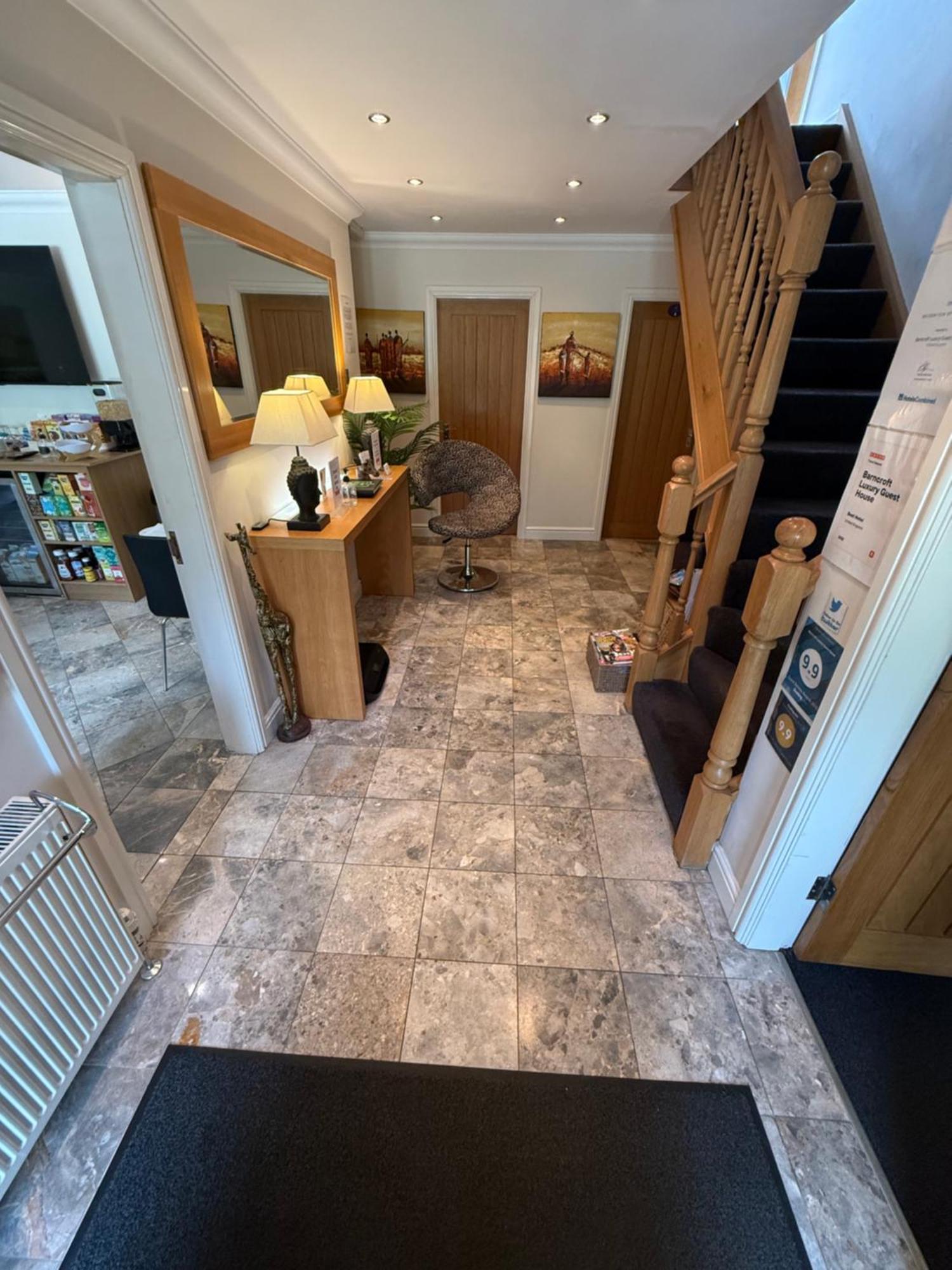 Barncroft Luxury Bed & Breakfast Solihull Bagian luar foto
