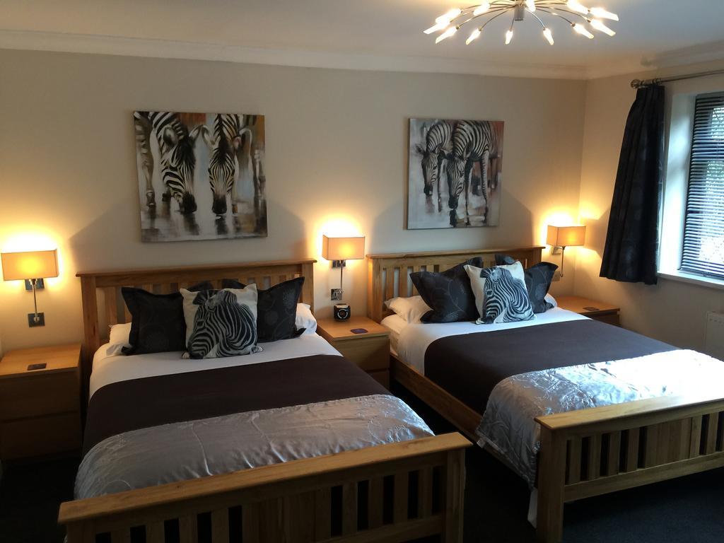 Barncroft Luxury Bed & Breakfast Solihull Bagian luar foto